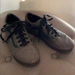 Sparkling vans sneakers size:7